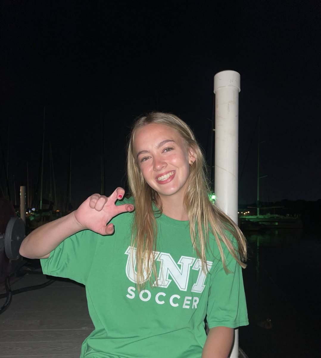 cate rolf tweet media