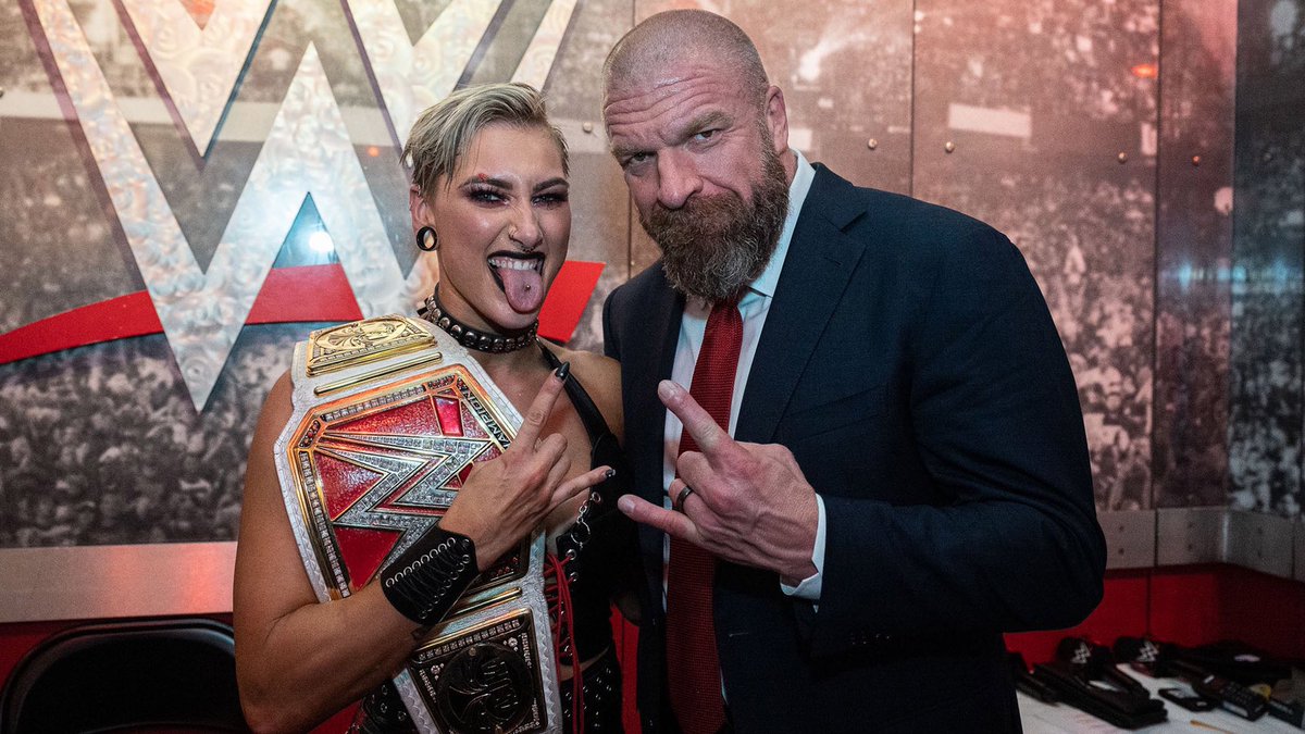 theehornypage's tweet photo. Rhea Ripley’s title wins with Triple H. #WrestleMania https://t.co/GoMIC4rho3