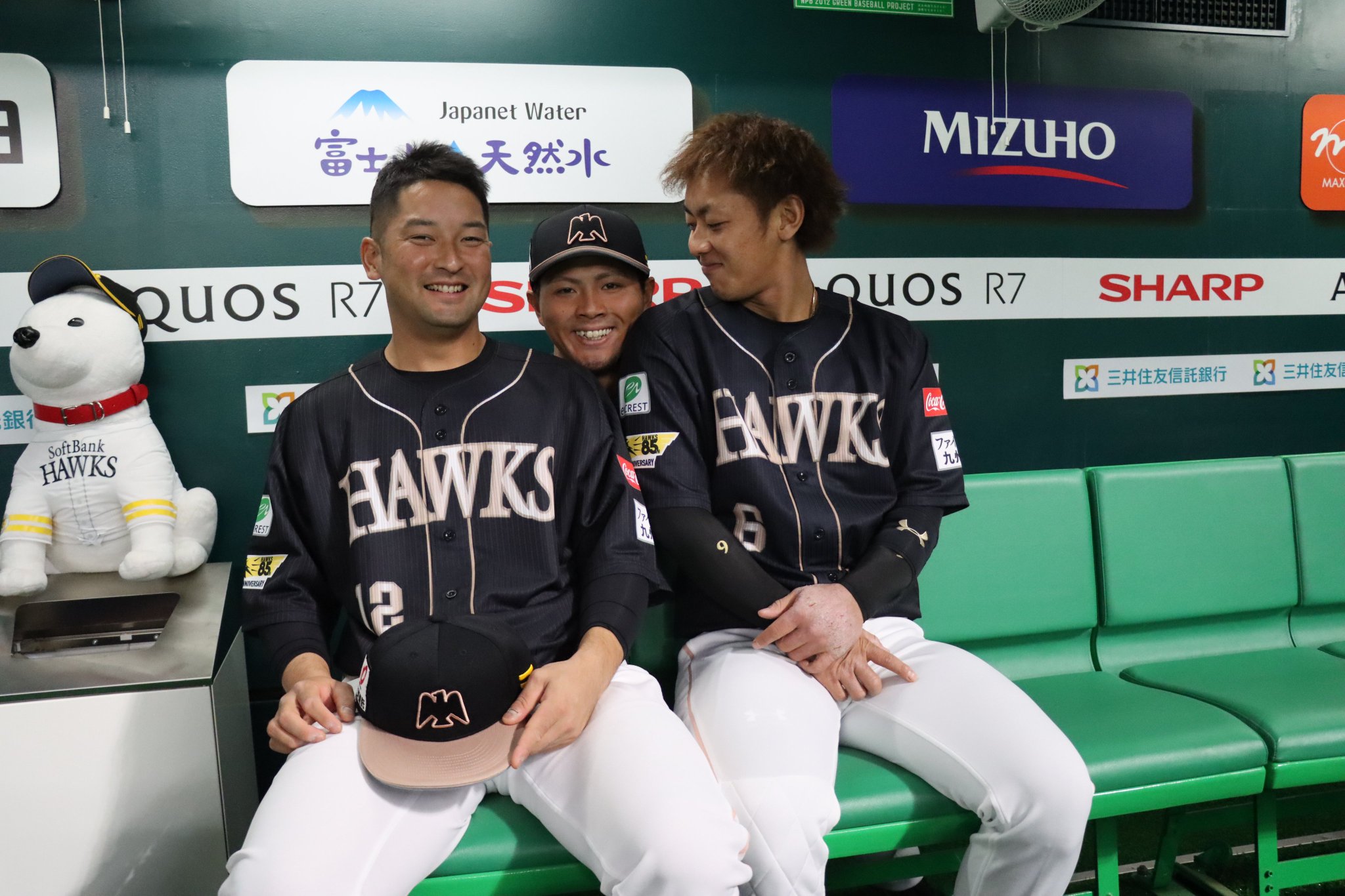 福岡ソフトバンクホークス(公式) on X: 福岡ソフトバンクホークス(公式) on X: