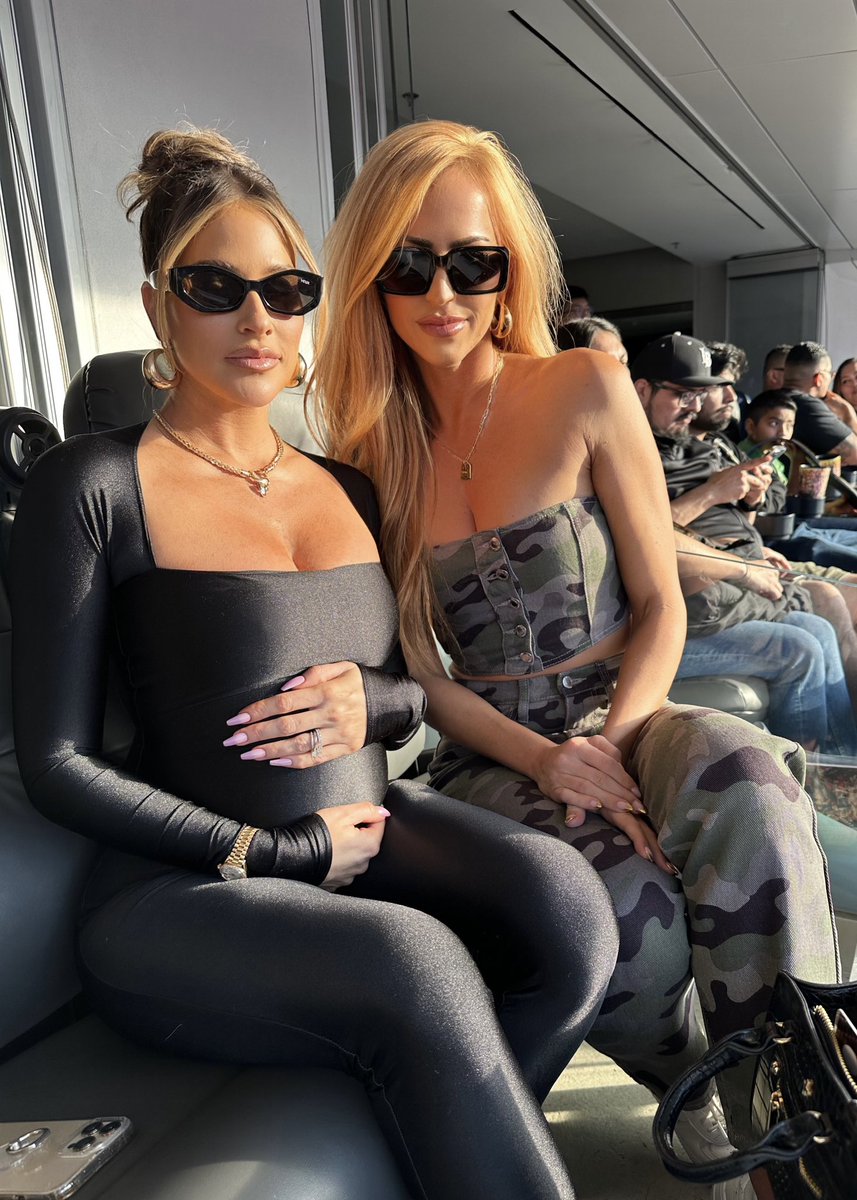 Kelly Kelly 🥺😍😍😍, image size:857x1200