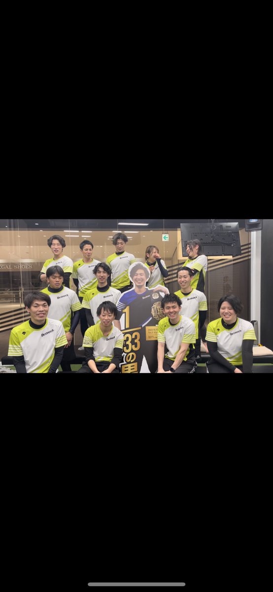 hatarakiali's tweet photo. 退職してもこれだけは気にしてた！
今年のD1FINALの行方！

上位店舗として行けると知って
めちゃくちゃ嬉しかった🙌🏻
ホンマ皆んな最高です✨

個人で行けた一昨年
今年は店舗として。羨ましい😭

努力が報われたと思えるあの舞台
皆んなで存分に楽しんできて！！

はぁ〜これで一安心です🤣 https://t.co/Uey0VmDLIo