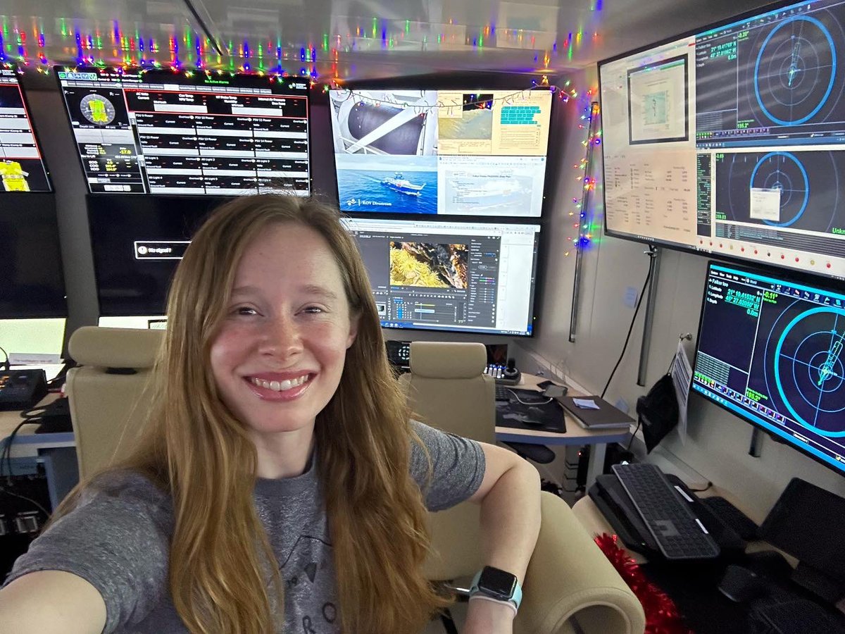 tampabayleigh's tweet photo. The ROV Mission Control room is all decked out and ready for ROV Subastian’s 500th dive! We are live streaming around 3:30am Eastern until early evening! Join via #Divestream ! https://t.co/BkfXzOP2UK #LostCityVents #PuyDesFolles #ROV #Subastian #Dive500 #WhatWillWeFindNext https://t.co/OiP5QdCML1