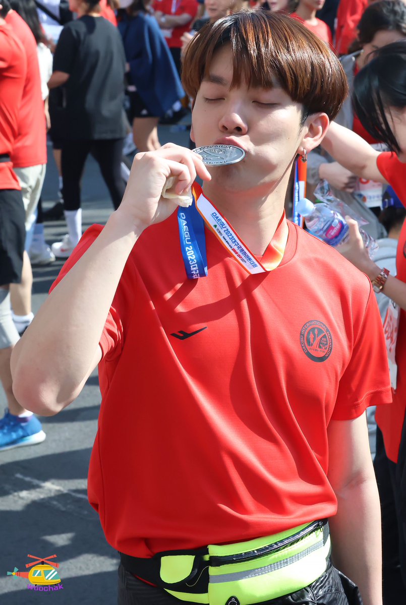 woochak_9097's tweet photo. 수고많았어 애기 너무 잘했어!🏃🏻🥹
#CTRPANUWAT
#대구국제마라톤대회 #silverlabel #worldathletics https://t.co/pBblnR6PNw