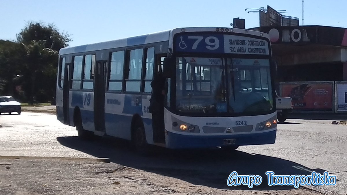 GTransportista's tweet photo. Línea 79 (Buenos Aires)
𝐄𝐦𝐩𝐫𝐞𝐬𝐚: Empresa San Vicente S.A.T. (grupo DOTA)
TodoBus Pompeya II Agrale MT 17.0 LE
𝐑𝐚𝐦𝐚𝐥: San Vicente
𝐈𝐧𝐭𝐞𝐫𝐧𝐨: 5242
𝐏𝐚𝐭𝐞𝐧𝐭𝐞: NAQ 065
📸: GUB Transportista
📅: 25/05/2021
#Linea79 #GrupoTransportista
https://t.co/kSlXMUN8Md https://t.co/e2apmMKVV8