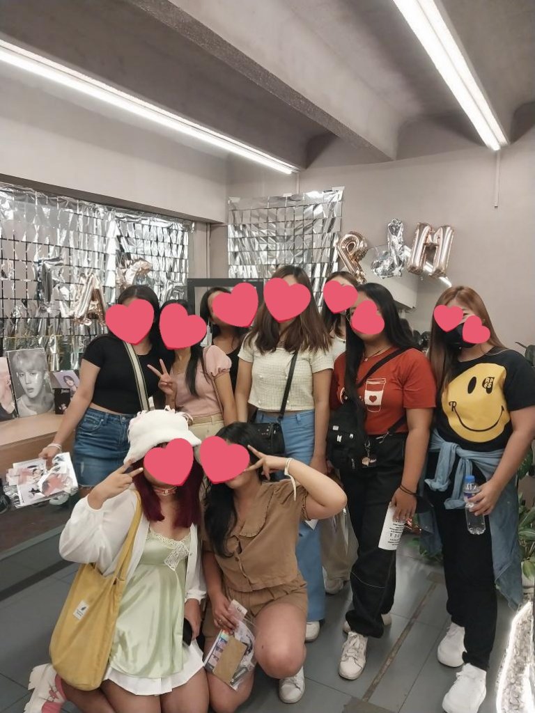 lilangeljimim's tweet photo. late post but i had so much fun with these peeps yesterday! see you again soon π @fairekkyu @jikooklov3rs @jjkpjmcart @jikook_chii @luvnyamjikook @bubagustd @vibewithjhoan
thank you for organizing this event! @flowwithjimin #FlowWithJimin https://t.co/3CrfJ6oWo7