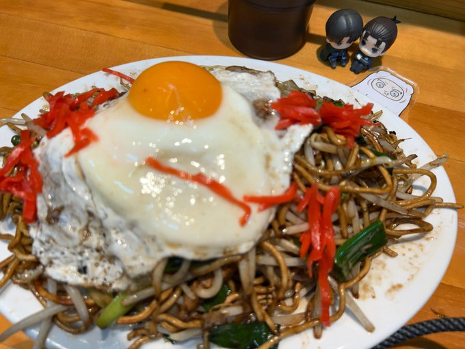 旅飯の思い出④今は無き「おた基地」のマスターが新しく開店した日田焼きそばのお店。普通もりで2人前ぐらいあるボリューム！目