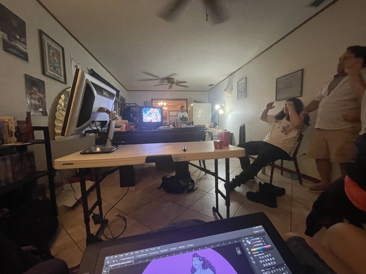 JustHunnybee's tweet photo. When all the homies get together to watch Sailor moon after a Xrd and strive bracket you know it’s a good night 😩💜✨ https://t.co/RsETuOVaL7