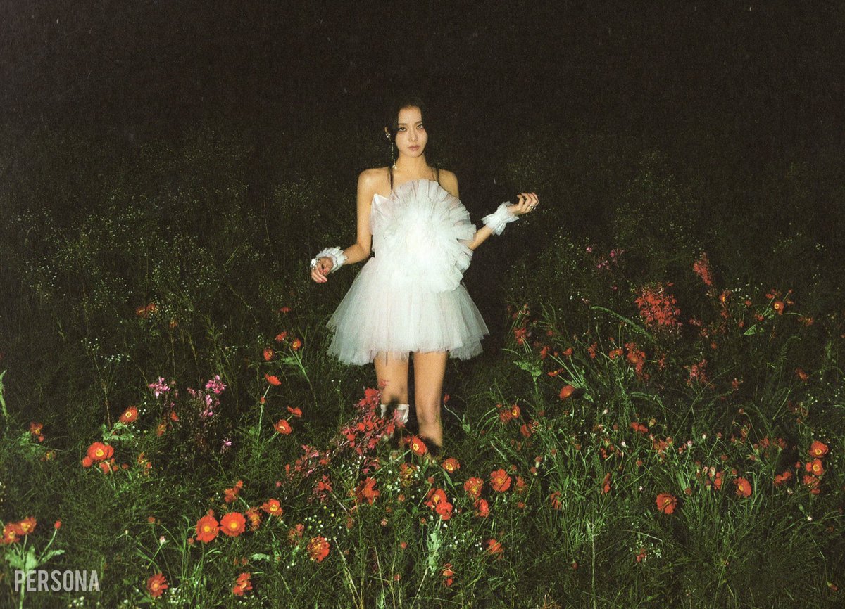 jisoostreaming's tweet photo. 2nd day stream of #JISOO's ME album on Spotify ( Filtered)

(12)#FLOWER 3,799,469 
(65)#AllEyesOnMe 1,871,890 https://t.co/efPJ0iFplq