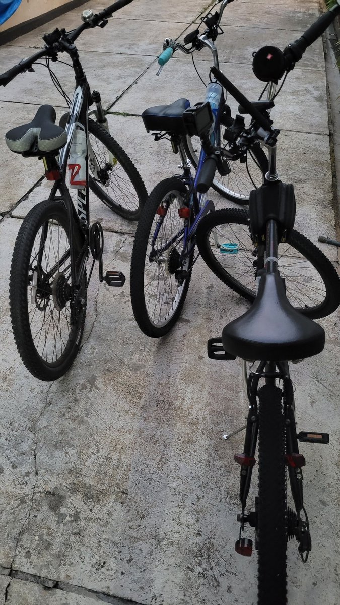 TT_Fietser's tweet photo. Sunday Social Pedal...about to begin! https://t.co/hYSNfqfDB7
