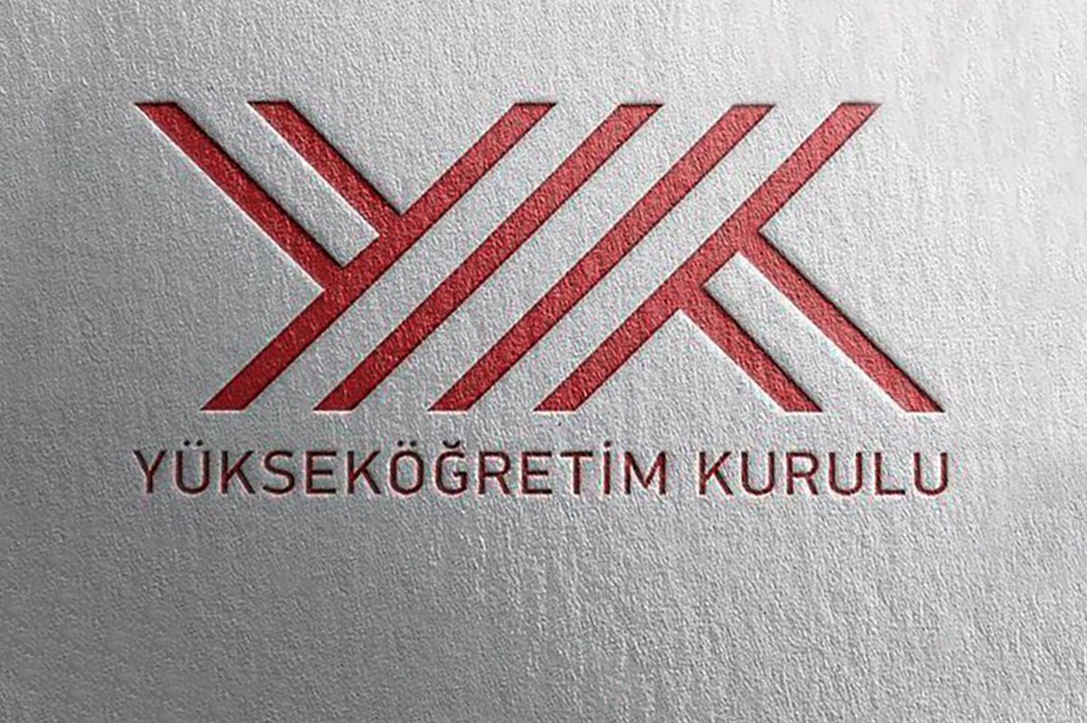 YÖK'TEN YENİ KARAR ! ➡️Üniversiteler '3 Nisan' da Hibrit Eğitime geçiyor. ➡️Öğrenciler isterse 'Uzaktan Eğitim' isterse 'Yüzyüze Eğitim' alabilecek. ➡️Devam zorunluluğu yok. #SabahattinAli 1 Nisan #pazar #Artiksirastajda