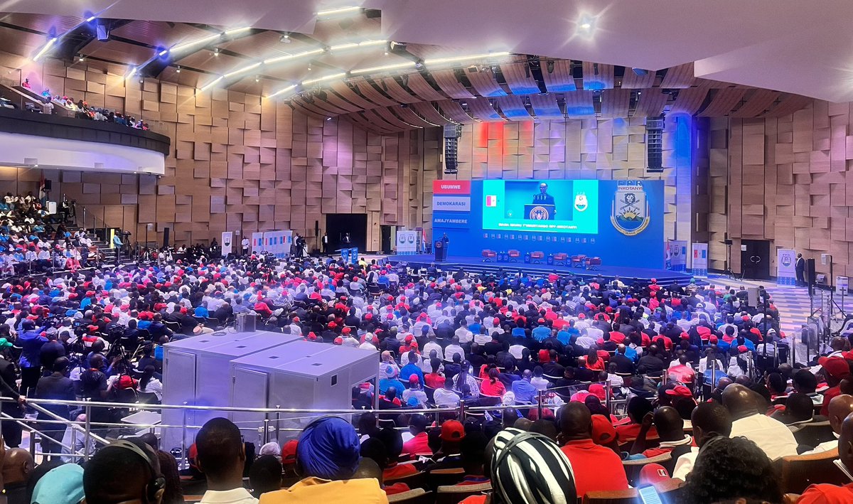 “All of us have to be held accountable. That is the only way we can be accountable.”

H.E. President Kagame 
#RPF35 
<a href="/rpfinkotanyi/">FPR-Inkotanyi</a>