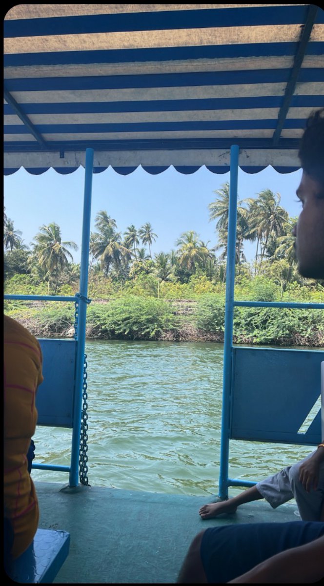 crypticRizu's tweet photo. "The ferry ride to paradise beach ⛱️" 

@captureapp_xyz will always have these memories of mine uploaded to the #NumbersBlockchain🖤

#CaptureApp #OnlyTruePhotos https://t.co/6RLUNS0ZmF https://t.co/vHeG8zW7KE