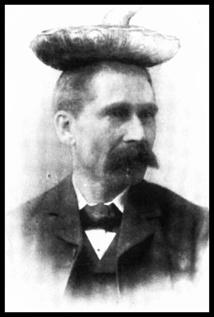 WeirdScotland's tweet photo. Between 1887 and 1902, over 2000kg of mushrooms were grown under the streets of Edinburgh every month.

In a disused railway tunnel, the Scottish Mushroom Co. tended 800 beds of inoculated manure

The SMC effectively ended the reliance on French-grown mushrooms

#OldWeirdScotland https://t.co/TIAGseNFxz