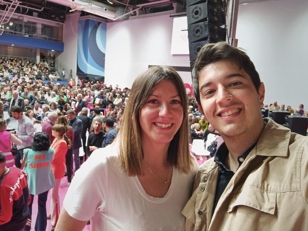 Lídia Muñoz (@lidia_mu) on Twitter photo Hola Madrid 💖💖💖
Sant Feliu present a #Sumar2A per acompanyar a <a href="/Yolanda_Diaz/">Yolanda Díaz</a>. Hoy empieza todo! Hola Madrid 💖💖💖
Sant Feliu present a #Sumar2A per acompanyar a <a href="/Yolanda_Diaz/">Yolanda Díaz</a>. Hoy empieza todo!