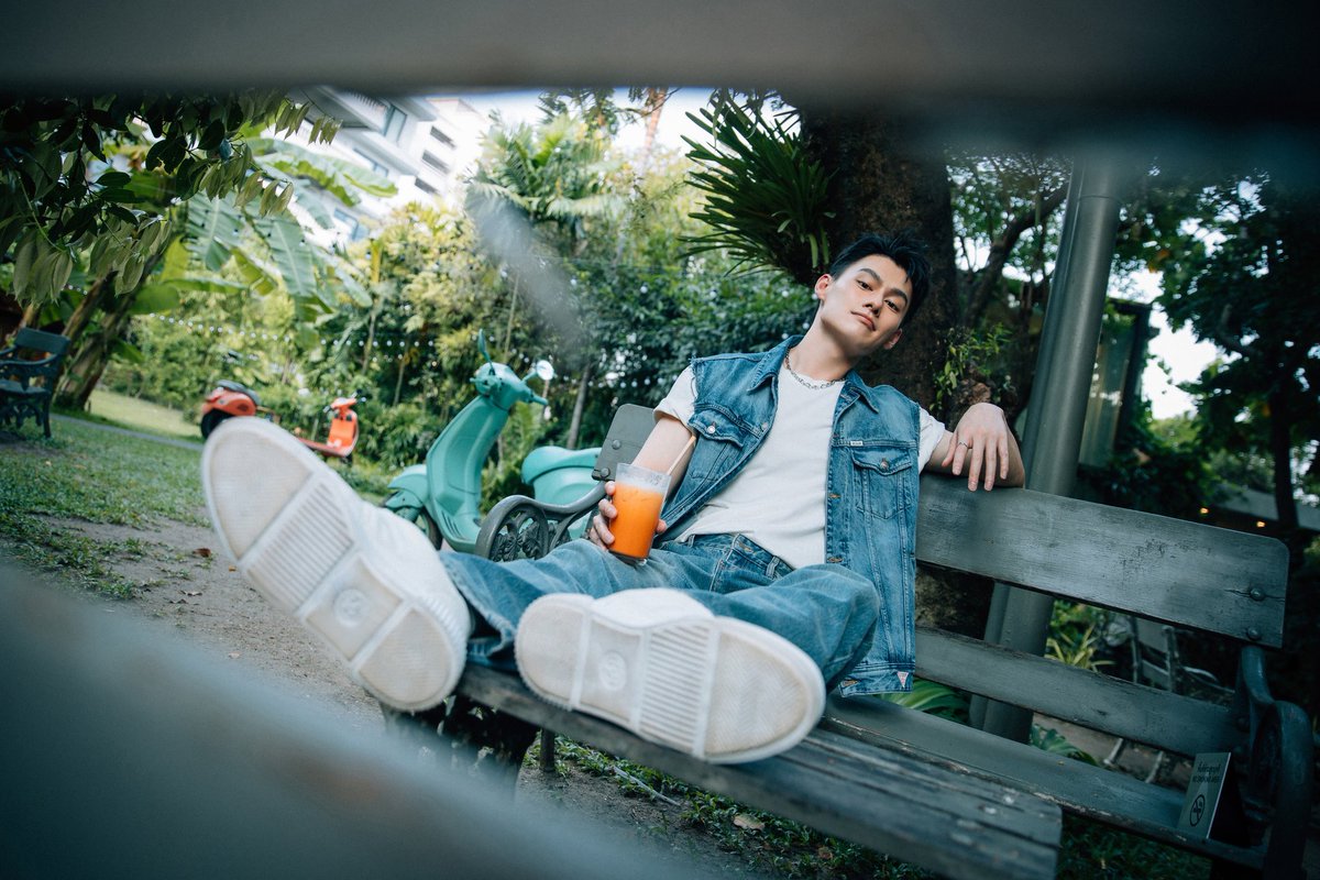 everydaywzc's tweet photo. That jaw is serving 🫣🫣 https://t.co/JUI73GsACB