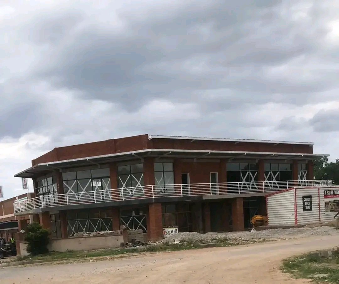 NewsPlumtree's tweet photo. Current Developments at Plumtree Town

Plumtree News| Kutitji | Bukalanga❤️ https://t.co/oGNUEGSy2j