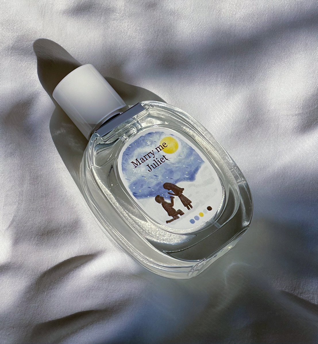 อยากกราบบคนทำน้องน้ำหอมนี้ ㅜㅡㅜ ตอนแรกกดมาเพราะน้องน่ารักแค่นั้นเลยย น้องเป็น edp ด้วยนะ ติดทนน เธรตนี้จะมา review ทุกกลิ่นของน้อง🧸