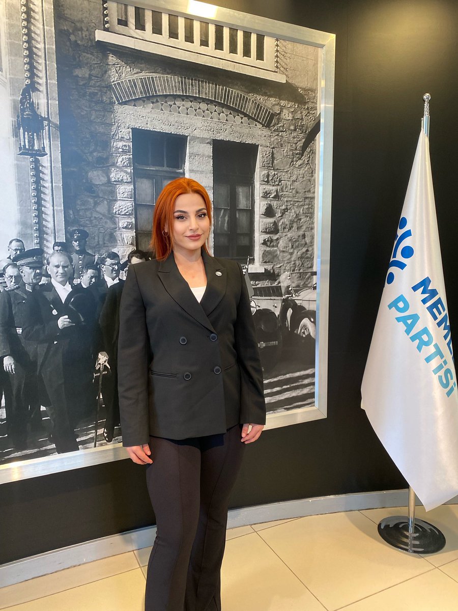 Ciddi sağlık problemlerim sebebiyle kariyerimde Dünya Şampiyonluğu, çeşitli uluslararası dereceler bulunan aktif spor kariyerimin bitmesi sonucu vatanımızın yüce bayrağını artık siyasi bir şekilde taşımaya karar verdim. Umarım hayırlara vesile olur.💙 Geleceğimizi geri alacağız !