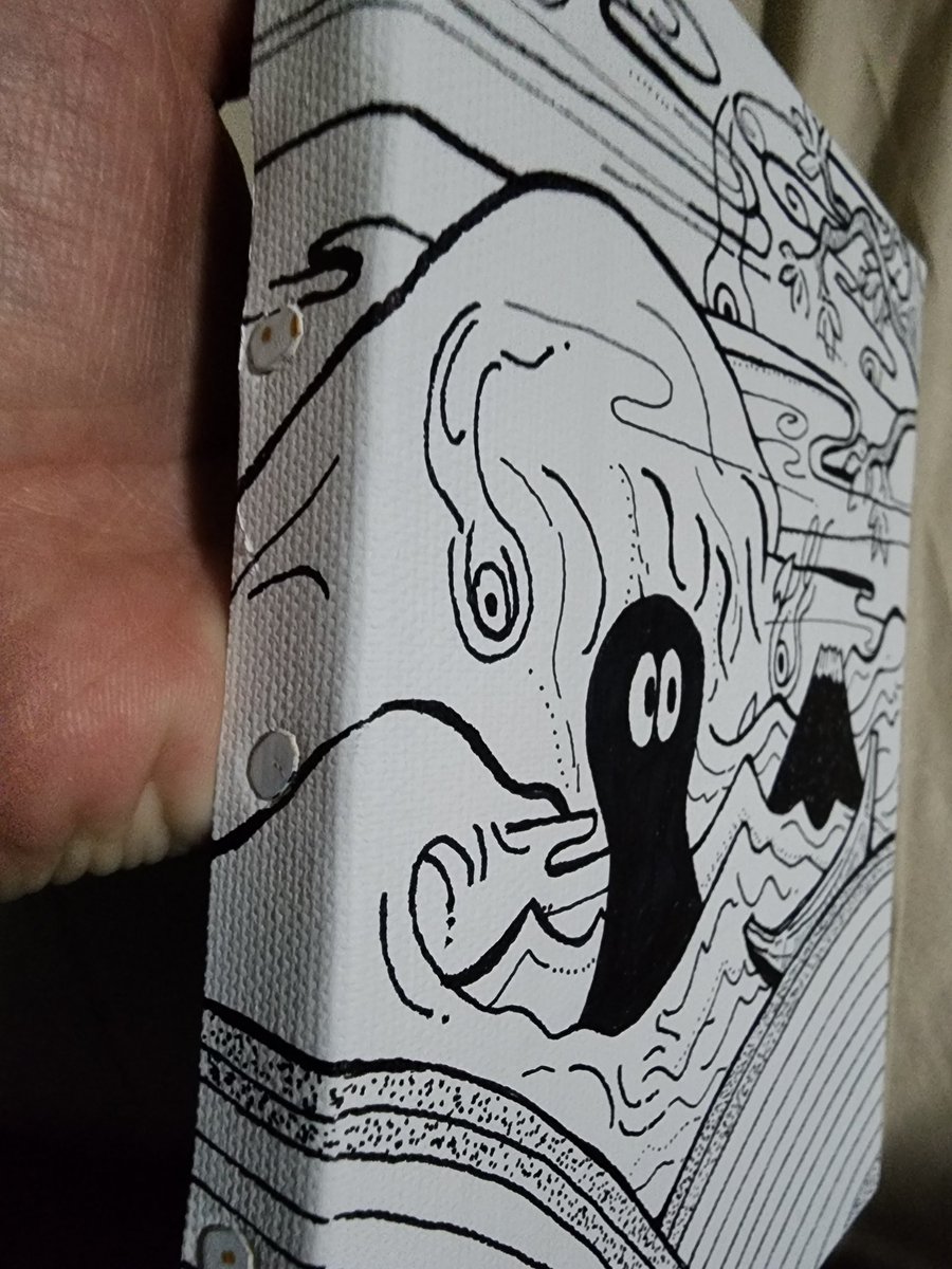 側面も描いちゃうぞ 