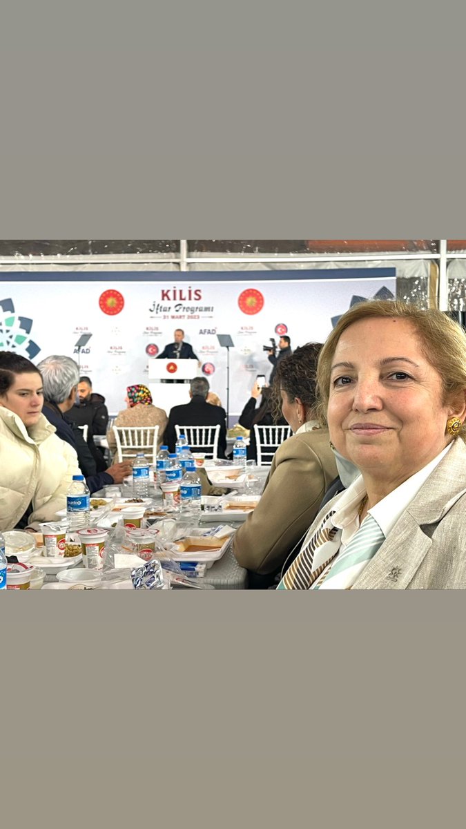 sevcanserkan2's tweet photo. Kilis İlimizde Cumhurbaşkanımızın depremzedeler ile buluşmasında katıldık önceliğimiz yaraların sarılması .. İyiki Ak Parti  
Sevcan SERKAN 
Vet Hek 
Milletvekili 
a. Adatı @Akparti @AKKADINGM @AkPartiKilis79 https://t.co/NcudzmfL6z