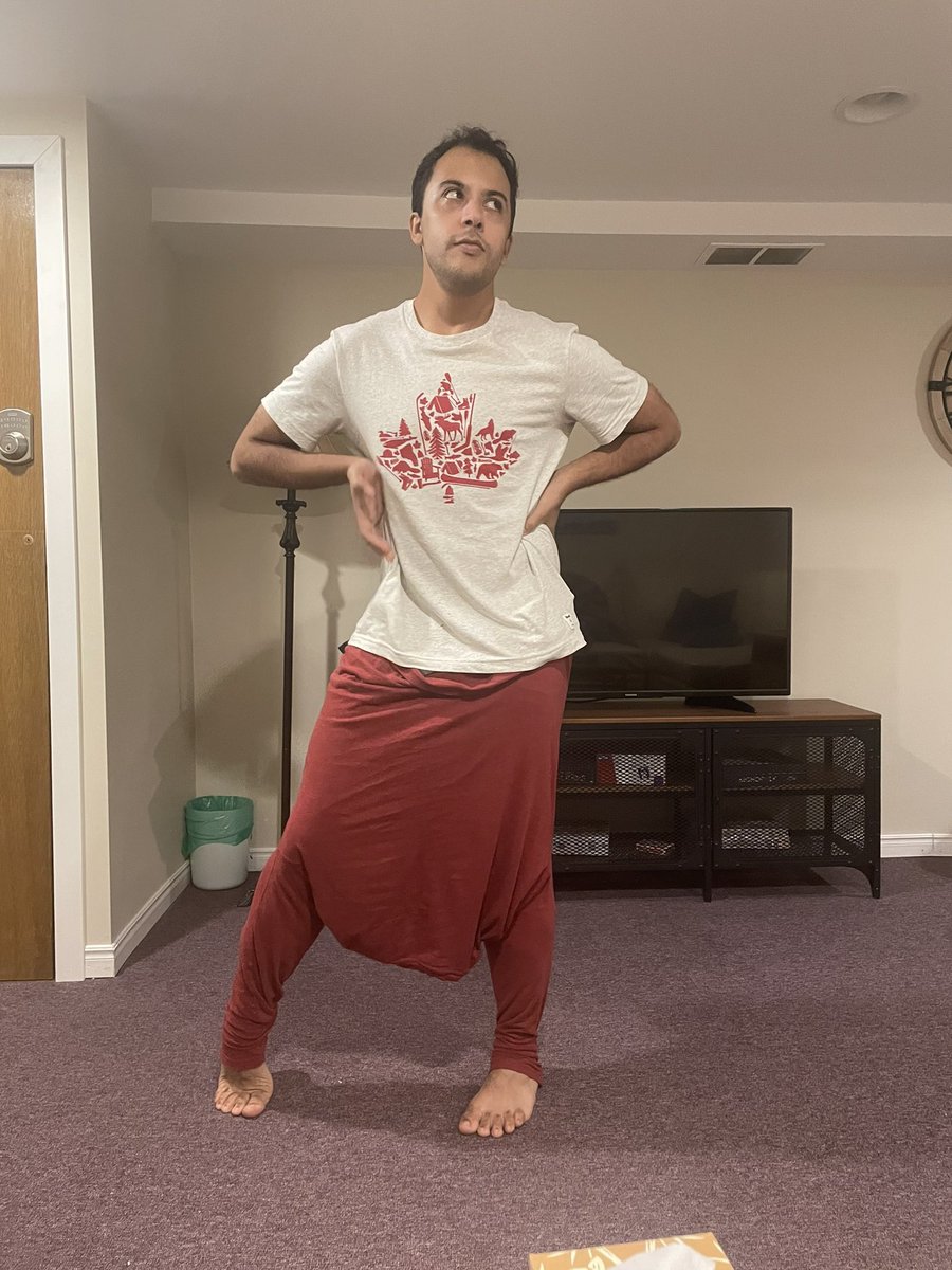 @JulienneIrons8 The heist is on. Without downloading new pictures, post your role in the crew: 

The Fashionisto aka “Risk Taker”