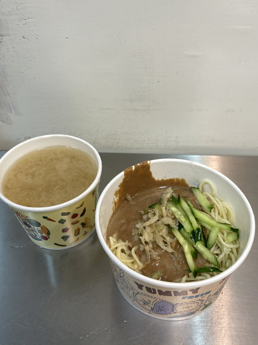 Arshiethromycin's tweet photo. Grabe walang hindi masarap na pagkain dito sa Taiwan plus mura pa!!!!

Here are some of my favorites (aside sa milk tea):
- Good Friend Cold Noodles
- Braised pork rice at Tian Tian Li
- Fuzhou Black Pepper Buns
- Miyahara ice cream https://t.co/d5ybhrxaEu