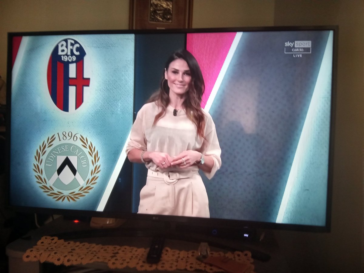 <a href="/SommaMonica/">Somma Monica</a> E oggi appuntamento imperdibile con la regina delle quote di Sky, ovvero Monica Somma, alla spiegazione dei numeri del lunch match di questa giornata di Serie A Bologna-Udinese.