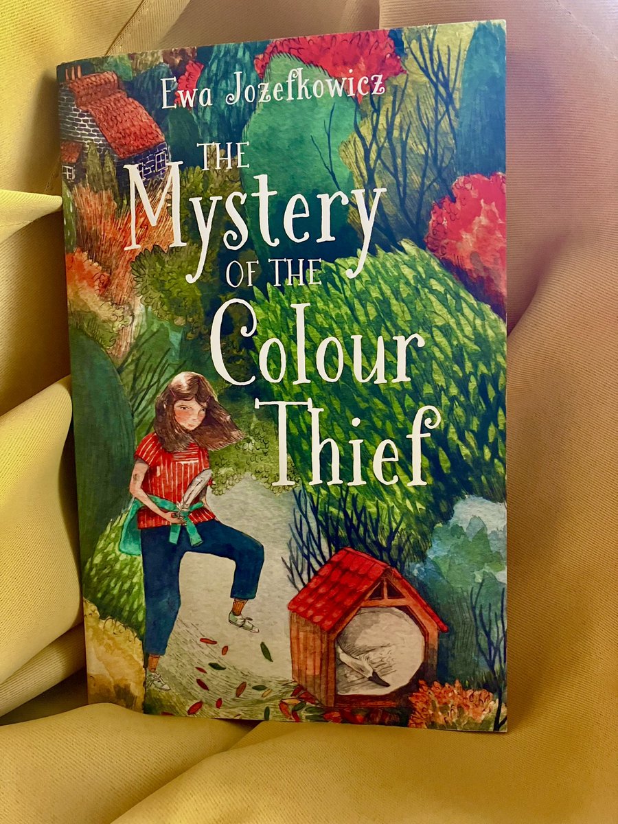 To celebrate #InternationalChildrensBookDay and a publication anniversary I have a SPECIAL GIVEAWAY of the book that first made me an author - The Mystery of The Colour Thief with a gorgeous cover by <a href="/sophillustrates/">Sophie Gilmore</a>. Just RT and let me know in the comments who you’d give it to!