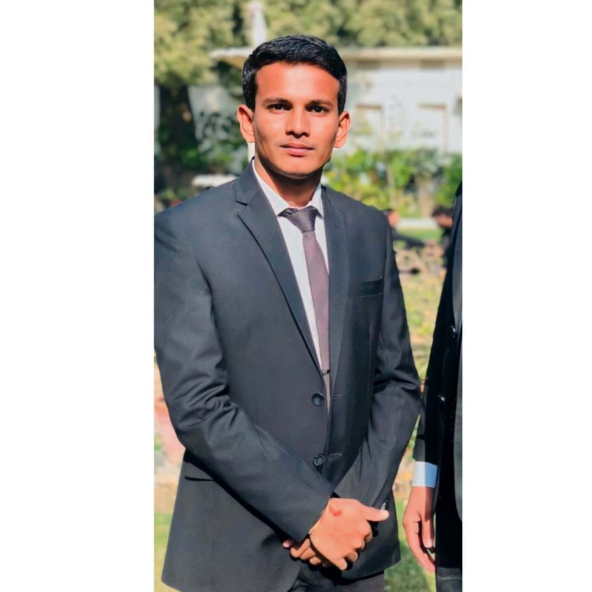 AdvGuljiMeghwar's tweet photo. #NewProfilePic https://t.co/1BTUj66M9b