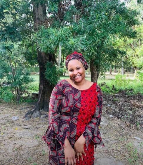 abdul_donjay's tweet photo. Last night, around one o'clock in the night, Two female students of Federal University Gusau Maryam from Bauchi State and Zainab from Kaduna State were kidnapped by Bandits at their hostel located in Sabon Gida village opposite the university main campus. https://t.co/LzCIdFMNZq