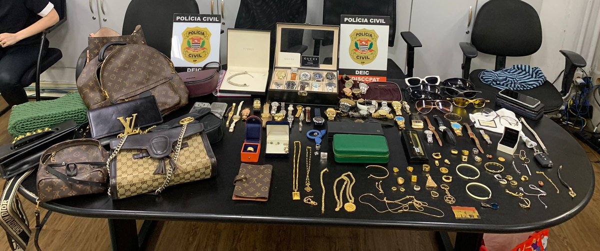 grupothathi's tweet photo. Polícia civil prende casal procurado por roubos em condomínios - https://t.co/bCSjW8Dh0b
#RibeiraoPreto #GrupoThathi https://t.co/cPpd2zpzHl