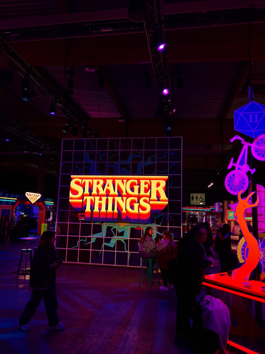 Radio Escape tweet media