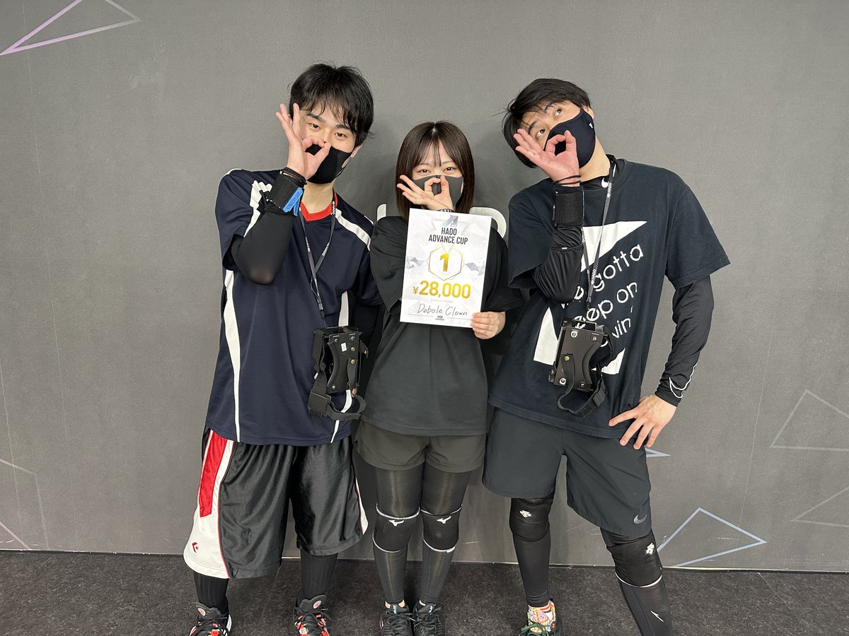 hado_info's tweet photo. 【HADO ADVANCE CUP#52結果発表】
本日行われたADVANCE CUP#52の結果は以下の通りです✨

優勝 Debole Clown（@debole_clown）

2位  ラレップ.ch（@raleppu_ch）

3位 野獣 To be 女♡（@Yaju_bejo_0211）

入賞チームの皆さんおめでとうございます😊

#HADO
#ADVANCECUP https://t.co/ezH3DvFFWQ