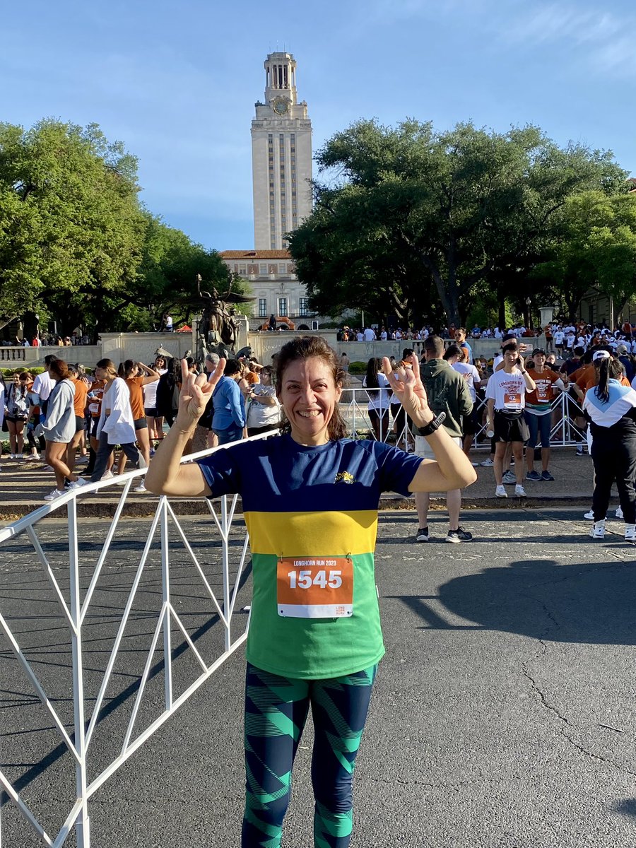 fabgaray's tweet photo. First time in beautiful #Austin Texas, and what better way to support the UT community than to partake in the #longhorn10k Amazingly organised and such an enjoyable event! Thank you! #WeRunUT https://t.co/KXRPp5Quk7
