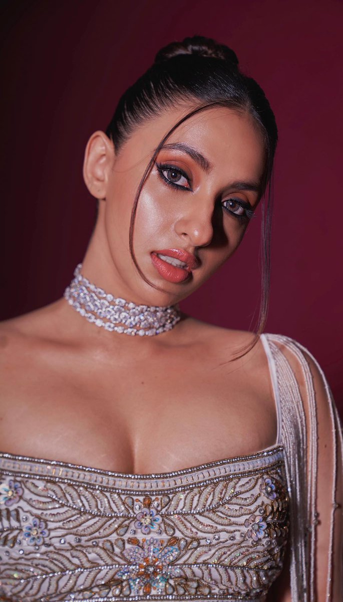 FssI1ahaMAAbFlE?format=jpg&name=medium