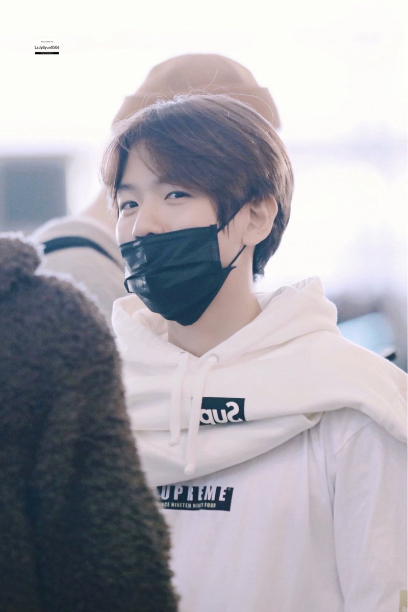Baekhyun_luv_'s tweet photo. 백현시 https://t.co/qpB1Pxhm6s