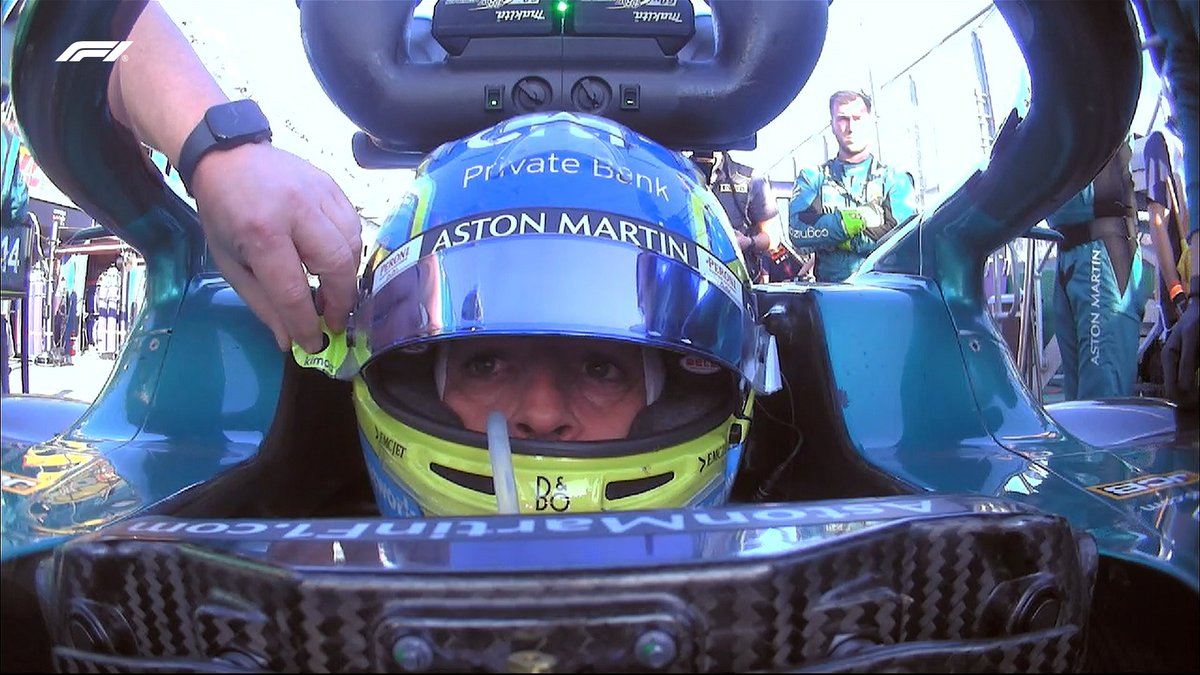 F1's tweet photo. LAP 56/58 🚩 RED FLAG 🚩

The World Champion Top 3...

BRING. IT. ON!!!!!!! 💪

#AusGP #F1 https://t.co/hky37huTYG