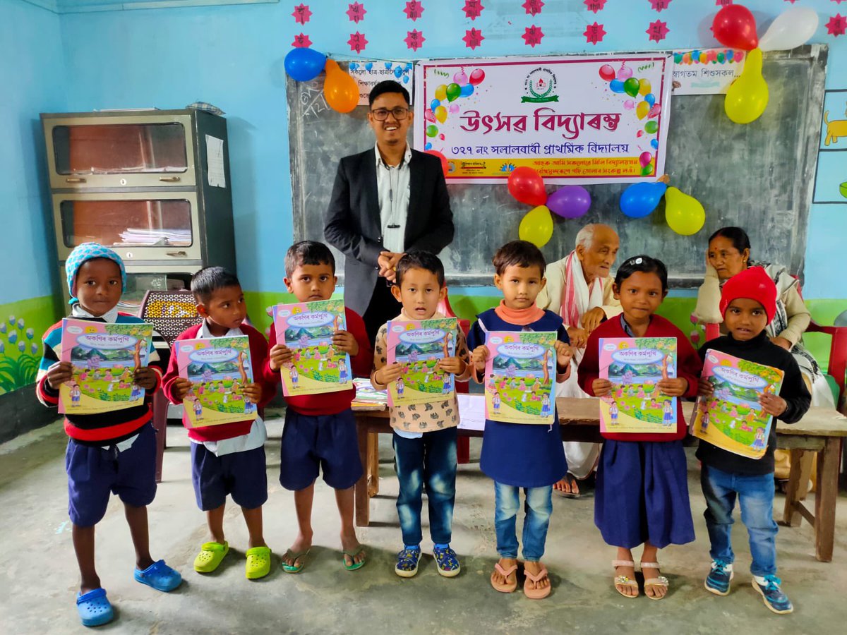 Samagra_Assam's tweet photo. #Vidyarambha I All about #utsavvidyarambha the commencement of new academic session, free text book distribution and new beginnings! Best wishes to all!
@ranojpeguassam
@diprassam
#educationforall #RightToEducation #freetextbook https://t.co/RVnqDuVsVu