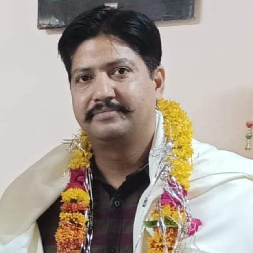 RupendraMaholia's tweet photo. #NewProfilePic https://t.co/kiO5yMMB0H