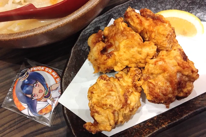 大邪神ちゃん展行ったらから揚げが食べたくなった食べた 