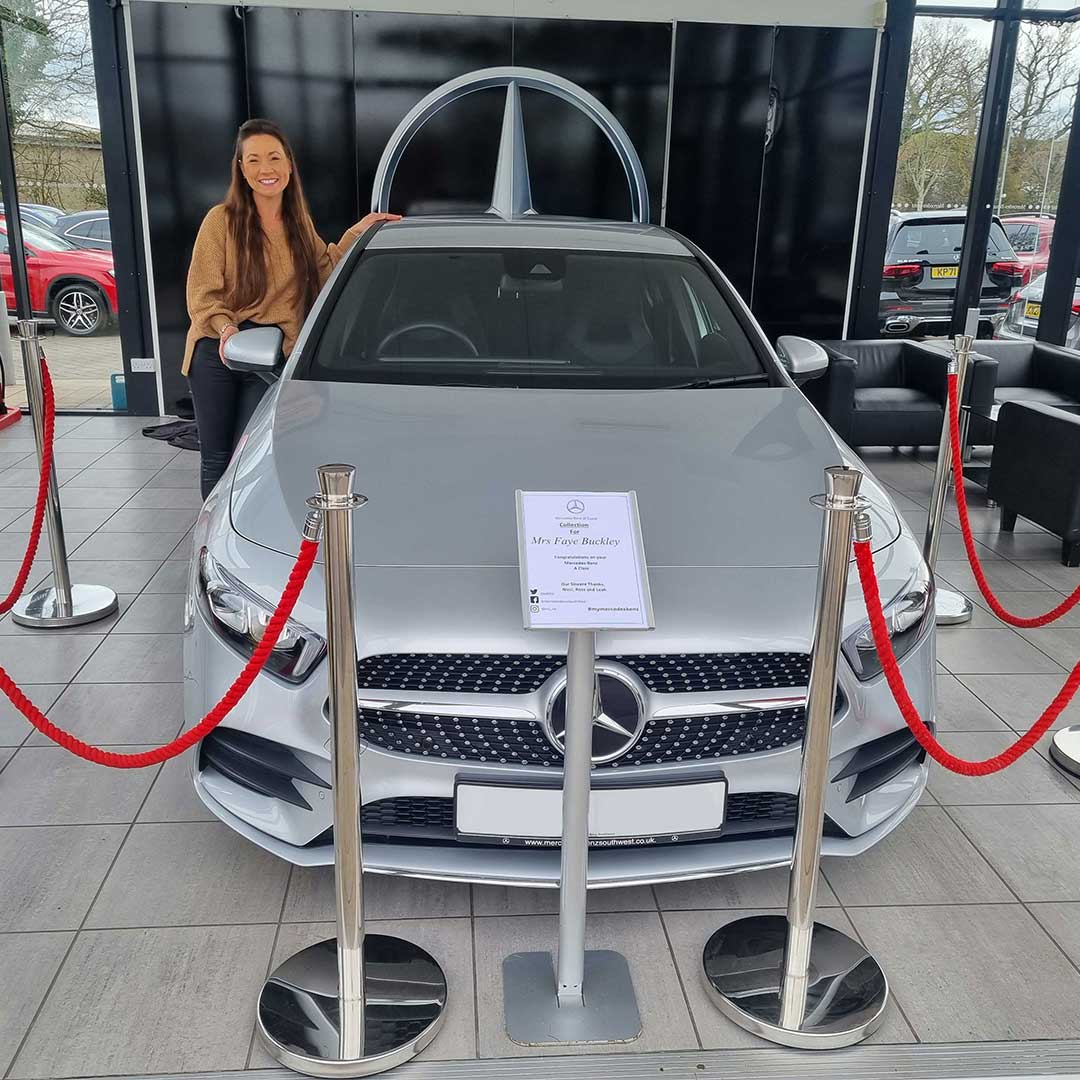 Sunday smiles is back! It was fantastic to welcome Mrs Buckley at Mercedes-Benz of Exeter, to pick up her Approved Used A-Class AMG Line! Fantastic choice in Iridium Silver Metallic, so stylish!👌 Find your perfect match: bit.ly/3nConsc #HappyCustomer #UsedCar #AClass