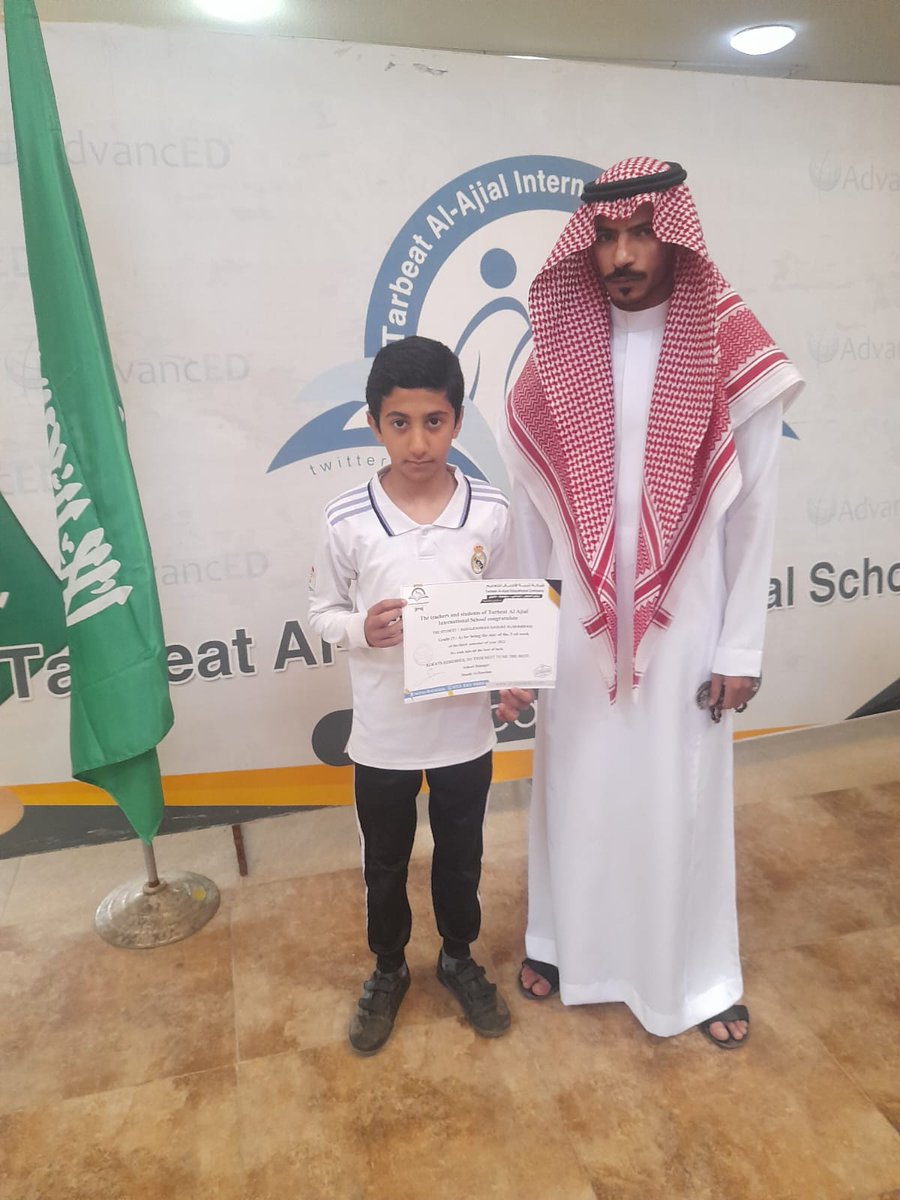 alajialedu's tweet photo. Honoring week stars during the school assembly. https://t.co/5a5KegmNUR