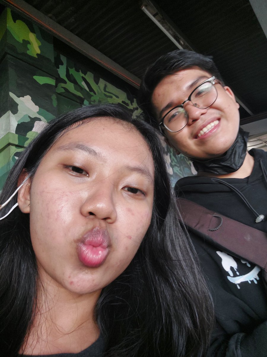 Beynnss's tweet photo. To my one and only love of my life, I love you so much bb kooo <33 https://t.co/MSmQUGsn2K