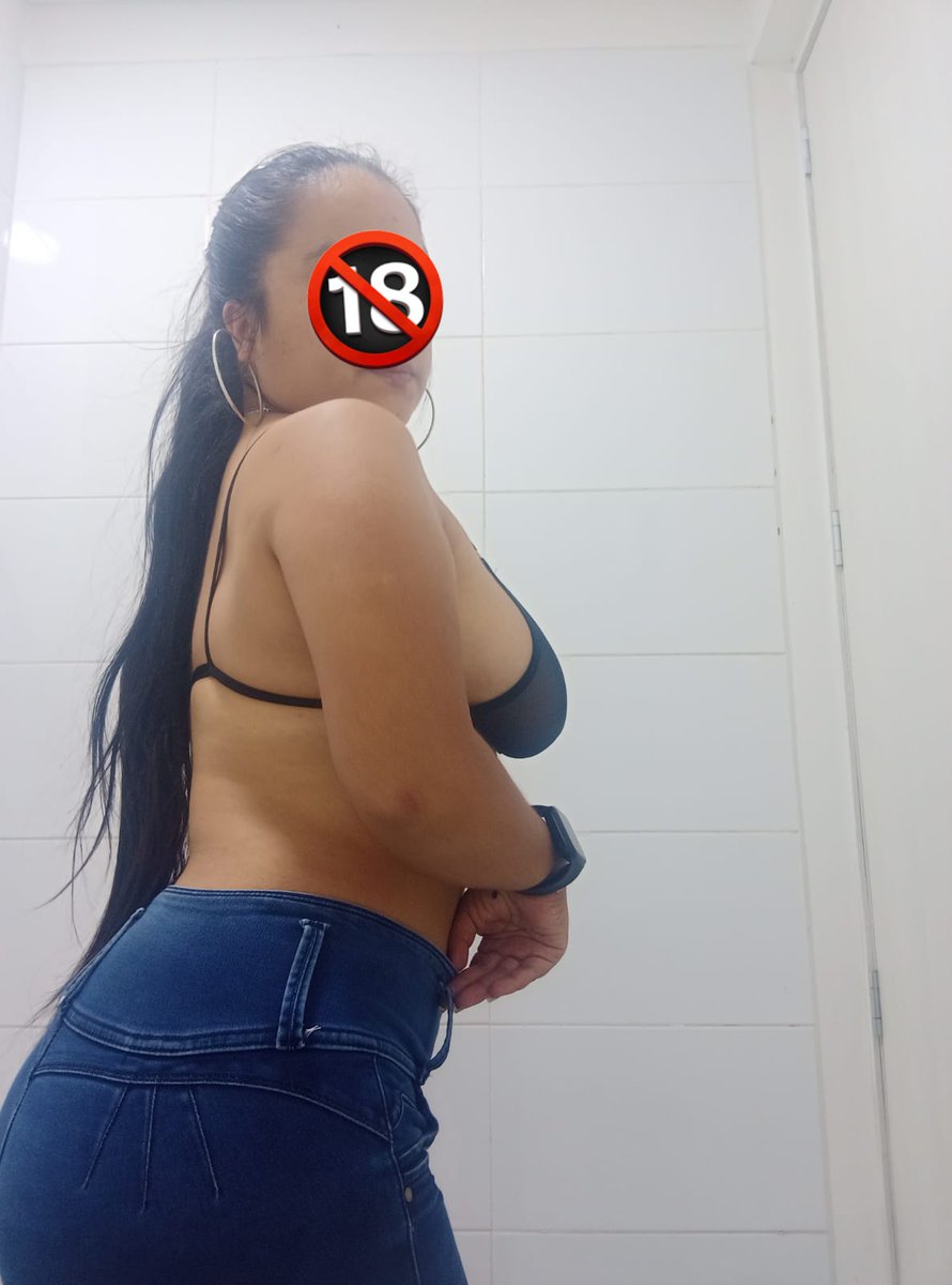 sexyesposacali's tweet photo. @CesarYPucca1 @Pamehot21 Desde el trabajo ❤️😍🔥🔞 https://t.co/26OHZteuu0