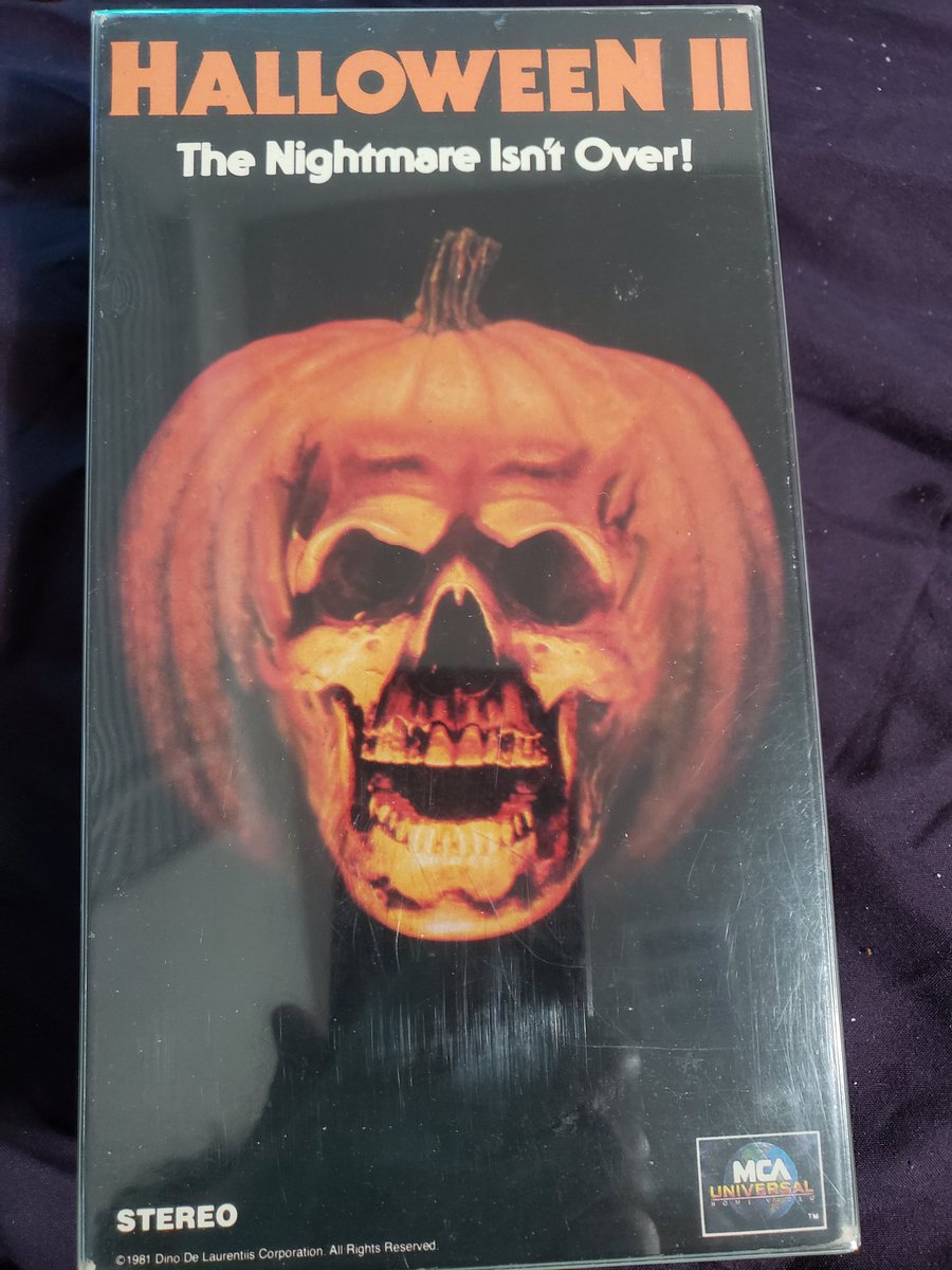 Now showing on Steve's Favorites Filmfest...Halloween II (1981) on glorious vintage VHS 📼! #movie #movies #horror #halloween #halloweenii #halloween2 #johncarpenter #michaelmyers #theshape #jamieleecurtis #donaldpleasence #ripdonaldpleasance #lauriestrode #nancystephens...