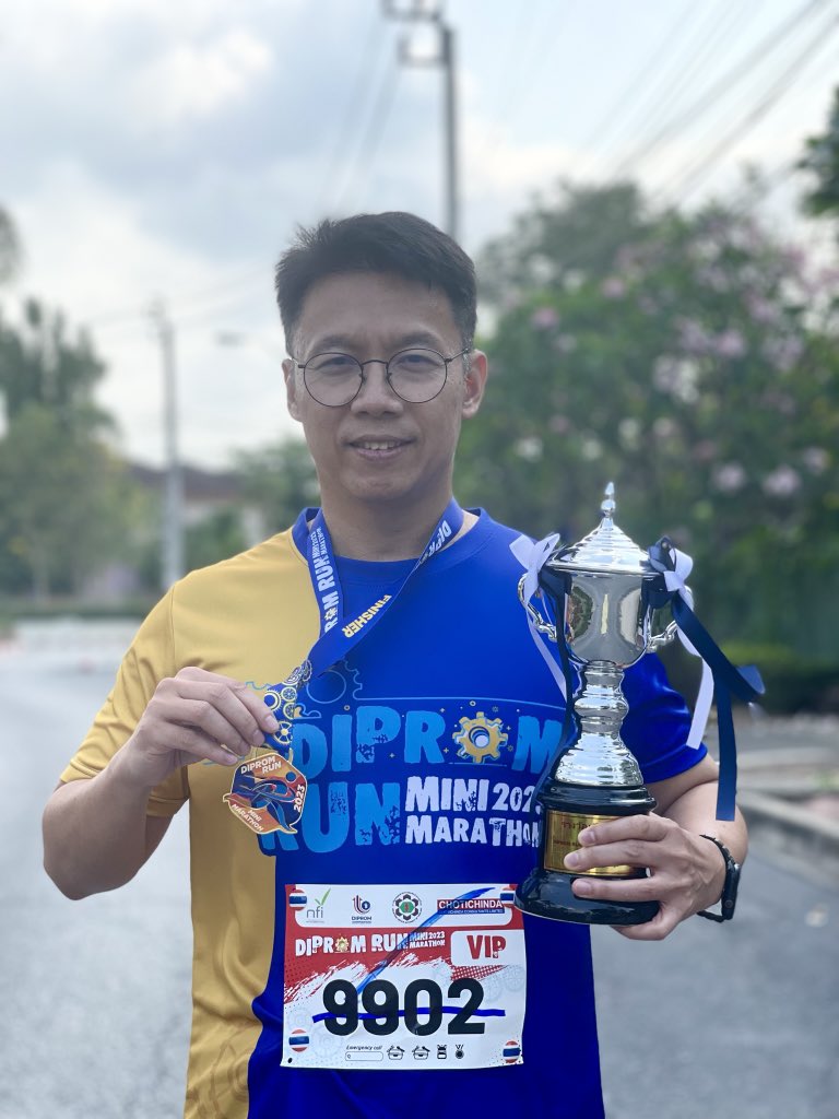 PhontakornW's tweet photo. ภาพงานวิ่ง DIPROM Run Mini Marathon 2023 🏃🏻🏃🏻♂️เมื่อช่วงเช้าที่สวนพุทธมณฑล สายสี่ 🥰😍#thairun #thairunฮับความสุขนักวิ่ง #วิ่งไหนดี #wingnaidee #วิ่งไหนกันปั่นไหนดี #beatyourself #beatyesterday #garminfenix6X #nikethailand https://t.co/9fLlQTnWZh