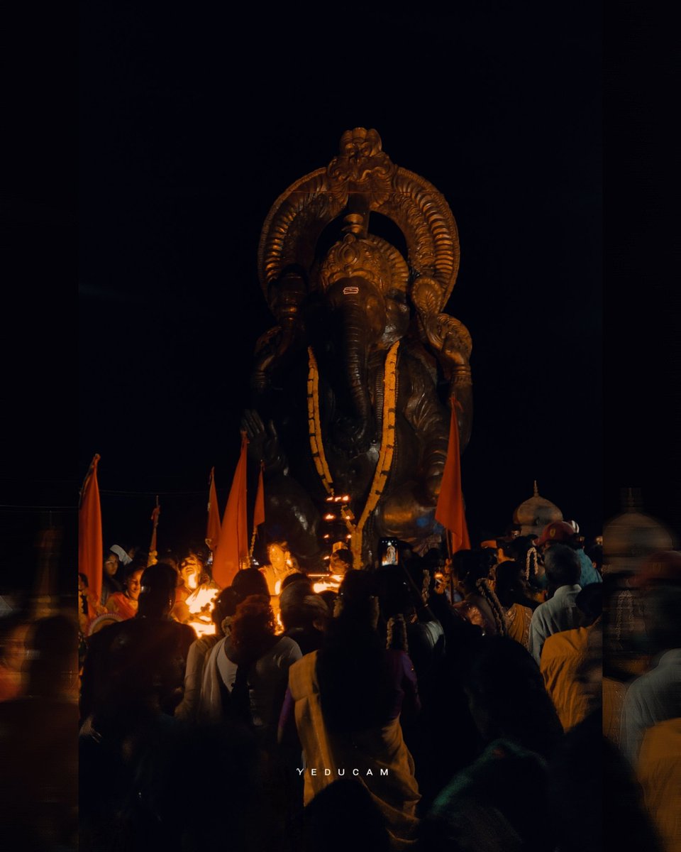 yeducam's tweet photo. 𝐓𝐡𝐞 𝐦𝐲𝐬𝐭𝐢𝐜𝐚𝐥 𝐚𝐮𝐫𝐚
 𝐨𝐟 𝐋𝐨𝐫𝐝 𝐆𝐚𝐧𝐞𝐬𝐡𝐜𝐚𝐩𝐭𝐮𝐫𝐞𝐝 𝐢𝐧 𝐚 𝐦𝐞𝐬𝐦𝐞𝐫𝐢𝐳𝐢𝐧𝐠 𝐬𝐡𝐨𝐭..🤍

ꜱʜᴏᴛ 📸 ʀᴇᴅᴍɪ ɴᴏᴛᴇ 10 ᴩʀᴏ
@youpic
@Lightroom @photocrowd
#redmiphotography
#redminote10pro https://t.co/DhtnEe8454