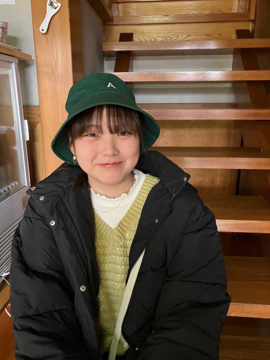 tsukubaredou20's tweet photo. 投稿のペース上げます！！

2年生紹介第8弾🐼🐼

名前:川又愛(かわまた あい)
所属:人間学群障害科学類
ポジション:レフト･ミドル
出身:山形県
好きな言葉:期間限定 https://t.co/AqnPnSP2nj