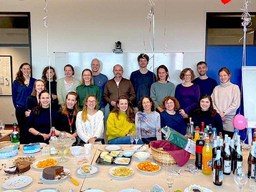 health_tu's tweet photo. Last week we celebrated the 60th birthday of our department head. Happy birthday, Reinhard Busse! 🥳 https://t.co/18TAEPpyIB
