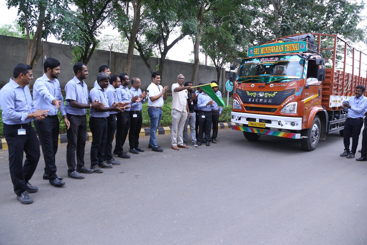 India_TMT's tweet photo. Another milestone in SSA production in India for the TMT project. L&amp;T, Coimbatore successfully produced 5 sets of SSA which arrived at India TMT optics fabrication facility on 30th March. Dr. Reddy congratulated the L&amp;T, India TMT team for this achievement.
@IndiaDST @TMTHawaii https://t.co/b2nPMv4IRx